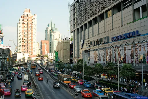 Image for article Guide to Pratunam, Bangkok: Things to Do and Where to Go