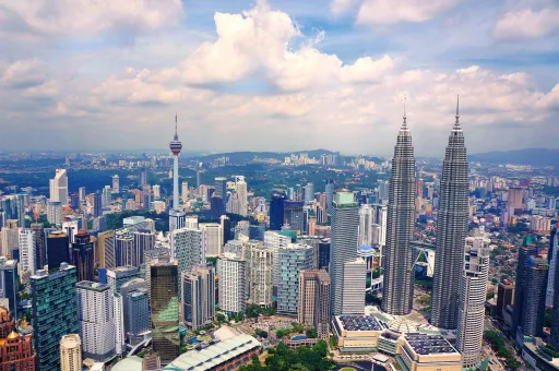 Image for article 18 Must-Visit Attractions in Kuala Lumpur