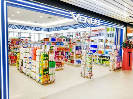 Image for article 10 Shops in Singapore Where You Can Buy Cheap Travel Essentials