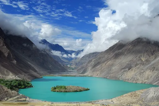 Image for article Things to See & Do in The Gilgit-Baltistan Region of Pakistan