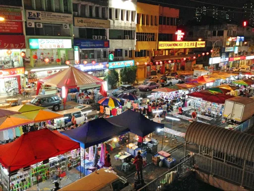 Image for article 7 Night Markets in Kuala Lumpur for Each Day of The Week