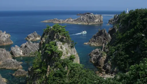 Image for article 10 Reasons to Visit Sado Island, One of Japan’s Best Kept Secrets