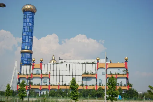 Image for article Tourists in Osaka Are Visiting This Garbage Incinerator And You Won’t Believe Why…