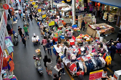 Image for article 7 Traditional Markets To Visit In Korea For A Taste Of Local Life