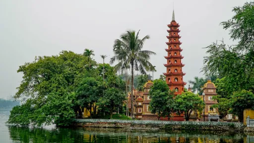 Image for article 9-Day Vietnam Itinerary: Hanoi, Sapa & Halong Bay