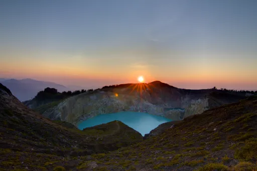 Image for article 10 Hiking Trails in Indonesia that Offer the Most Breathtaking Views