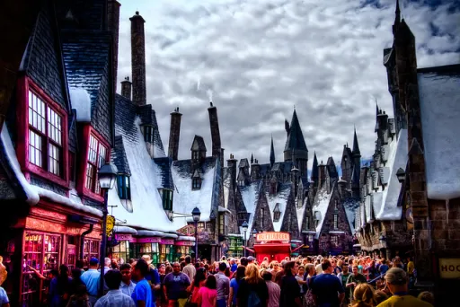 Image for article 9 Magical Tips to Conquer Japan’s Wizarding World of Harry Potter