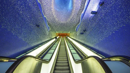 Image for article 8 Metro Stations Around the World that Scream #ArchitectureGoals
