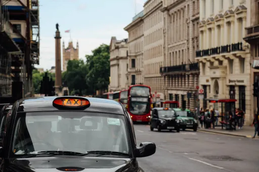 Image for article Walking Guide: Exploring Central London on Foot