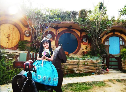 Image for article 6 Interesting Places to Visit in Khao Yai – From Hobbit House to Tuscan Village