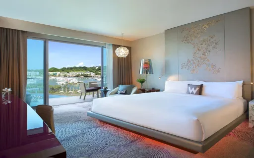 Image for article Valentine’s Day: 11 Romantic Staycation Plus Dinner Ideas To Impress Your Date