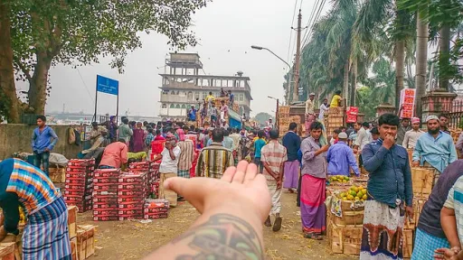 Image for article Bangladesh for Holiday? Are you Crazy?