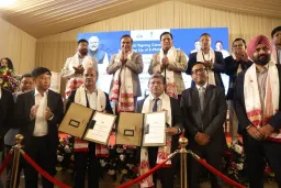 image for article Assam Petrochemicals Pioneers E-Methanol Plant at Kandla Port, Boosting India's Green Shipping Push