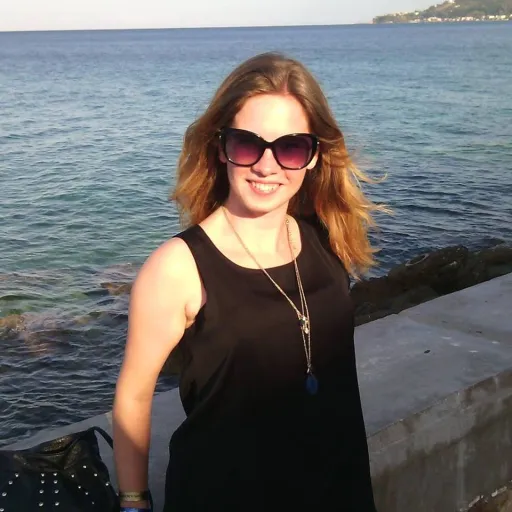 Image of Chloe Taylor