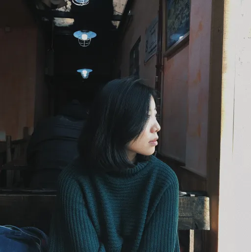 Vivian Liu Image of Vivian Liu