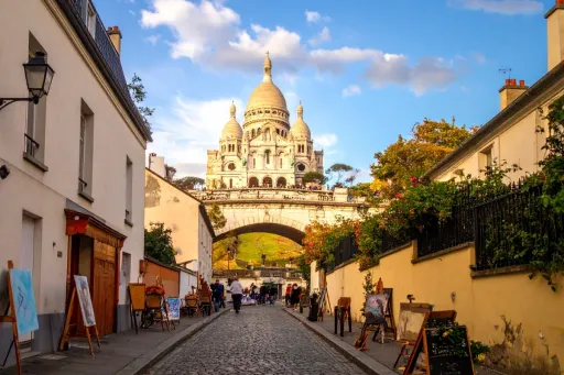 Image for article Valentine’s Edition: Where to Travel Based on Your Love Language