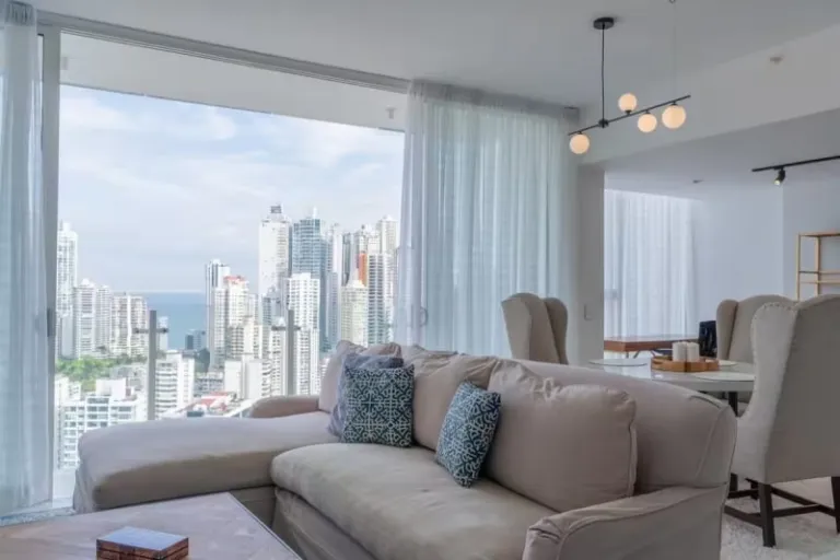 Luxury Airbnb Panama City 