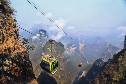 Image for article Everyone Can Hike In China: How China Has Made Hiking Ultra-Accessible