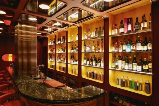 Image for article A Guide to Singapore’s Best Hidden Speakeasy Bars