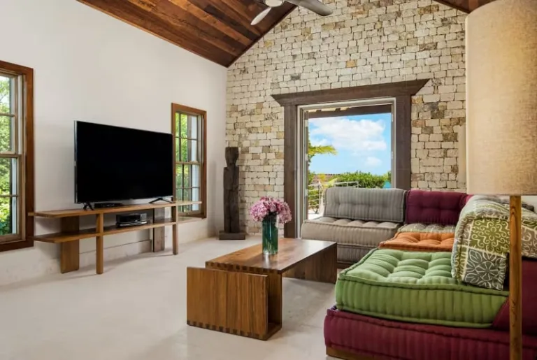 Best Airbnb Caribbean private pool 