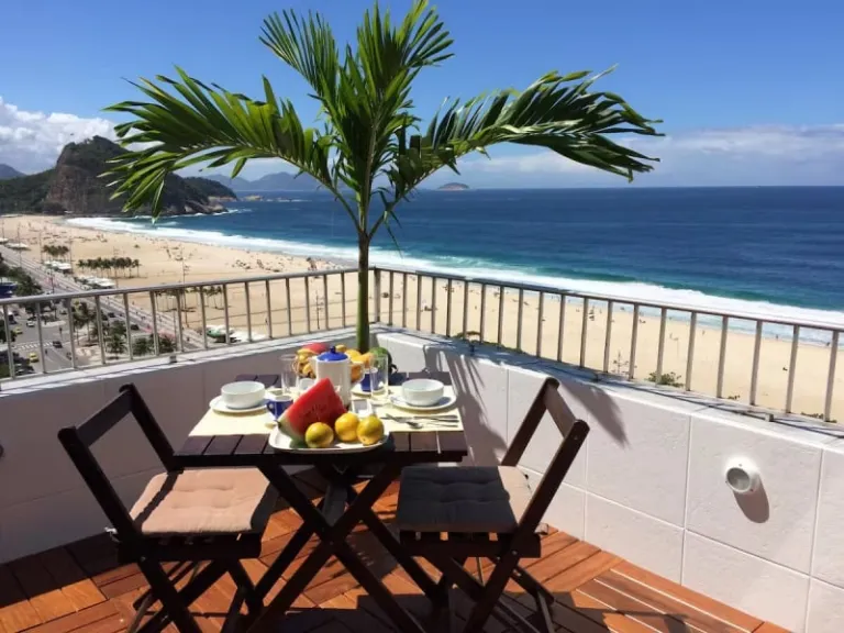 penthouse Airbnbs in Copacabana 