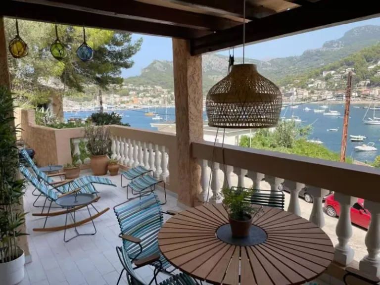 beach front Airbnbs in Sóller, Mallorca 