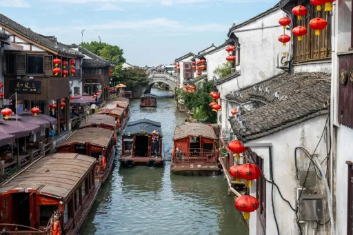 Image for article Chinese Cities Beyond Beijing and Shanghai