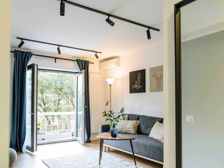 Airbnb Bucharest Old Town 