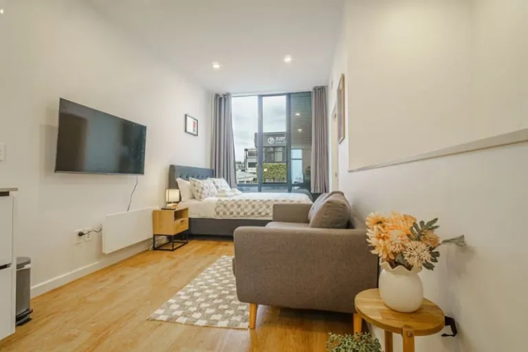 Airbnb stays in Wellington