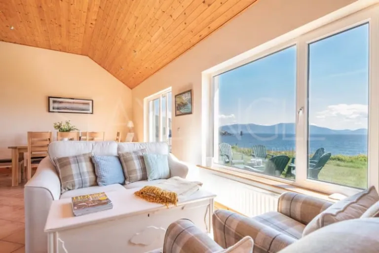 Airbnb stays in Dingle with Atlantic views
