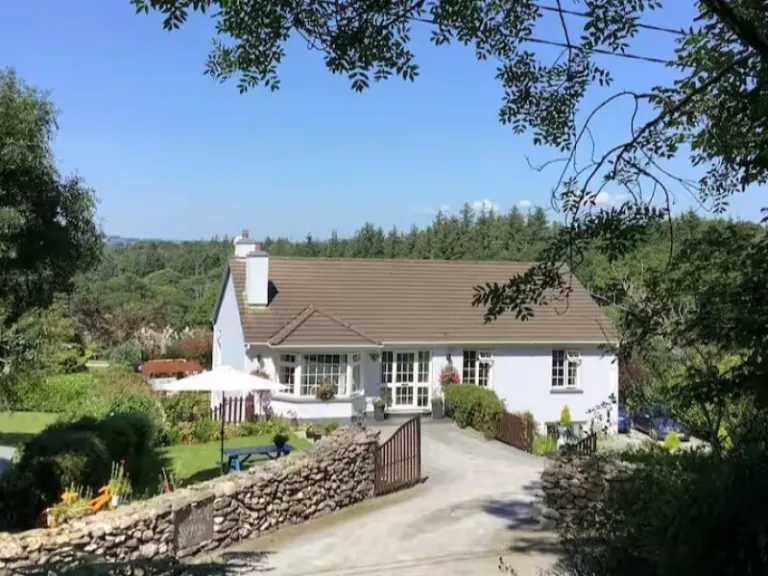 Airbnb stays in Killarney Kerry National Park
