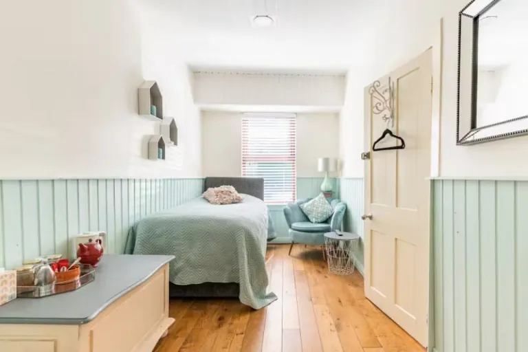 central Airbnb stays in Galway 