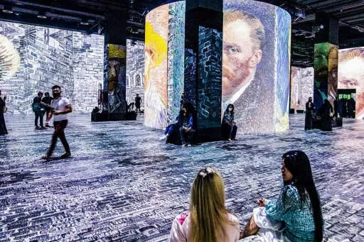 Image for article Immersive Tech Travel Destinations to Explore Around the World