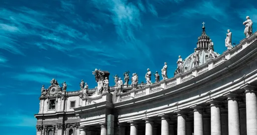 Image for article Vatican City: The World’s Smallest Country You Can Explore in Minutes