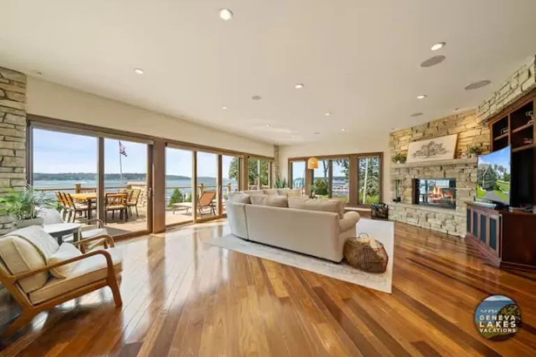 lakefront Airbnb stays in Lake Geneva