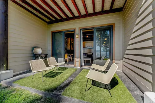 Image for article Best Airbnbs in Lake Tahoe 2025: 8 Lakefront Cabins for All Seasons