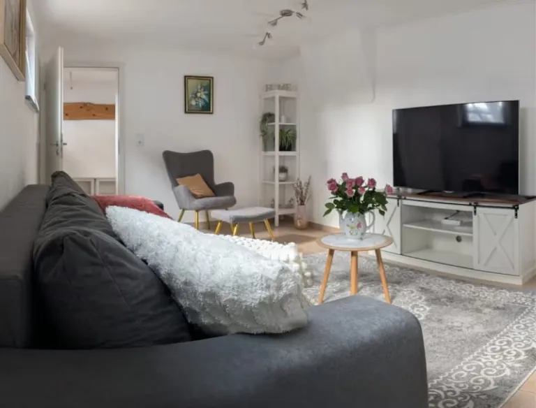 family friendly Airbnbs Near Rothenburg