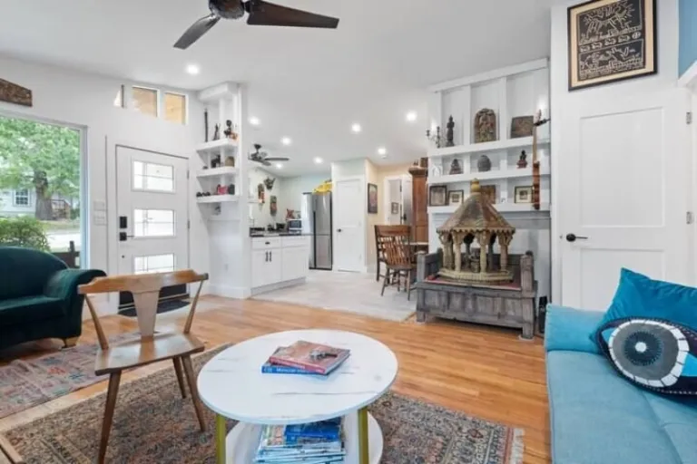 Airbnb Stays in Austin near live music