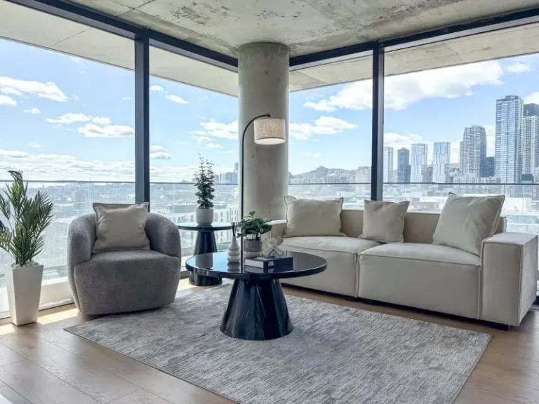 downtown airbnb stays in Montreal