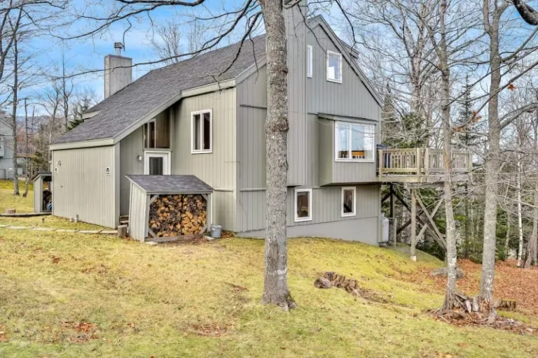 Airbnb Sugarloaf Maine 