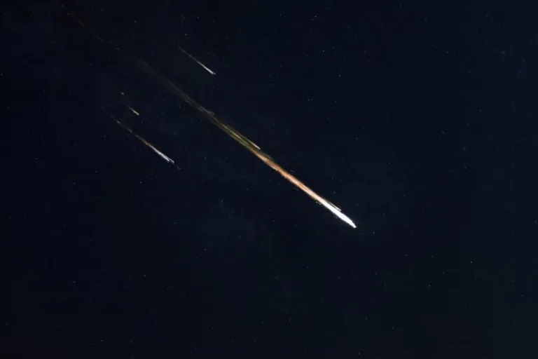 Meteor shower 