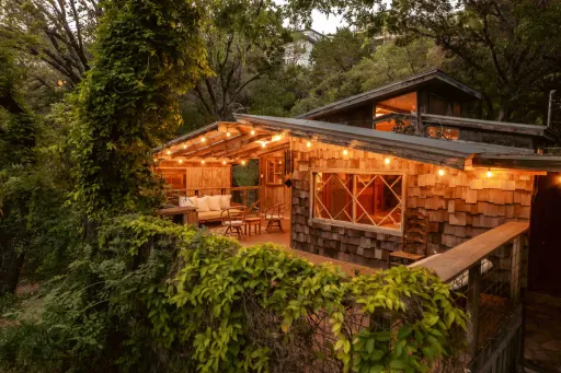 Image for article 8 Best Family-Friendly Airbnb Stays in Austin for a Fun 2025 Getaway