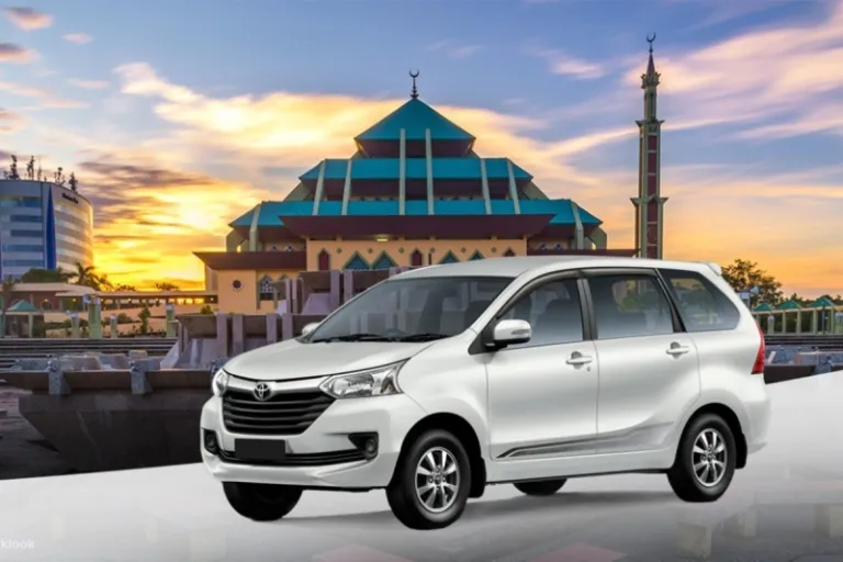 car with driver batam