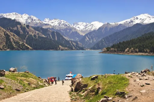 Image for article China Destinations That Feel Like Famous Overseas Locations