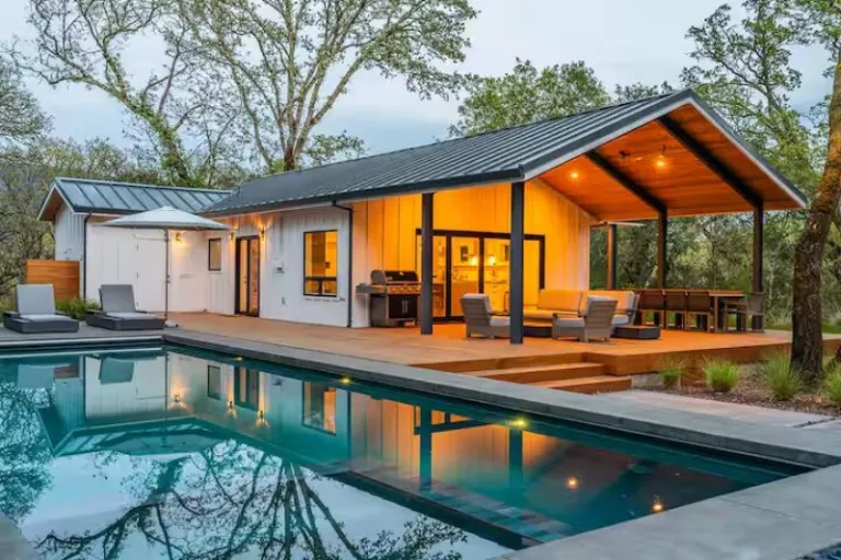 expensive Airbnb stays in Napa Valley