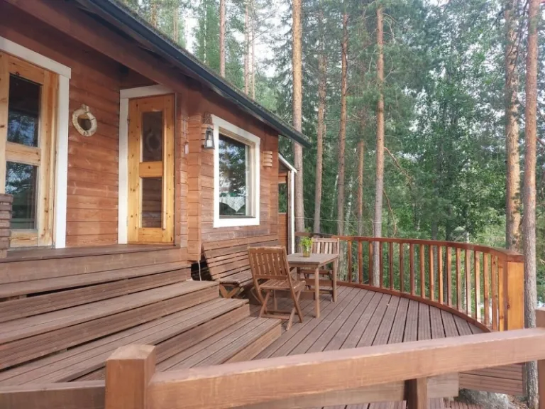 forest hut Airbnbs in Finland