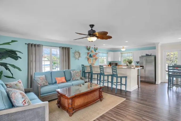 beach Airbnbs in Florida Keys