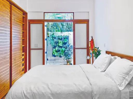 Image for article Best Airbnbs in Rio de Janeiro with Christ the Redeemer Views