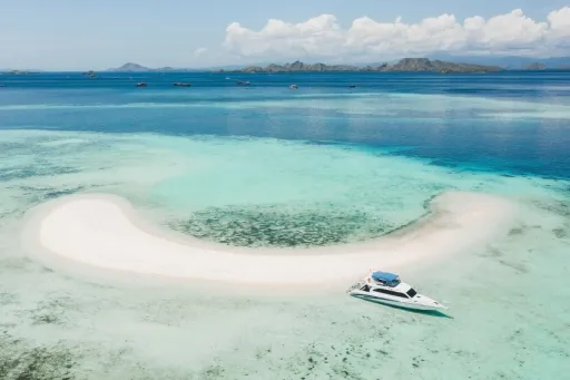 Image for article Labuan Bajo Guide: Where To Stay & Things To Do