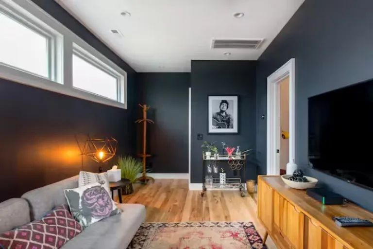 Airbnbs in Nashville loft